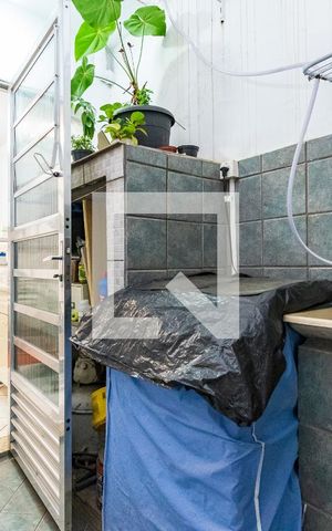 Casa à venda com 80m², 2 quartos e sem vaga Casa à venda com 80m², 2 quartos e sem vagaLavanderia