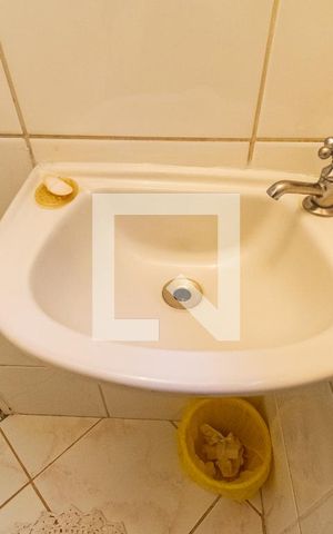 Casa à venda com 80m², 2 quartos e sem vaga Casa à venda com 80m², 2 quartos e sem vagaLavabo