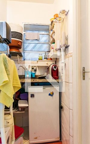 Casa à venda com 80m², 2 quartos e sem vaga Casa à venda com 80m², 2 quartos e sem vagaCozinha