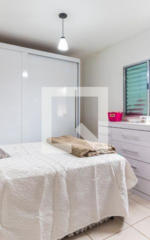 Casa à venda com 198m², 5 quartos e 2 vagas Casa à venda com 198m², 5 quartos e 2 vagasQuarto 3 - Suíte