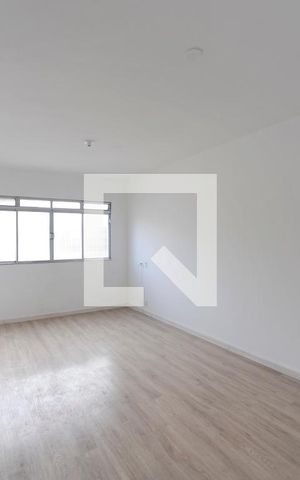 Apartamento à venda com 80m², 2 quartos e sem vagaSala