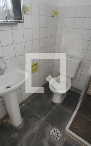 Apartamento à venda com 80m², 2 quartos e sem vagaBanheiro