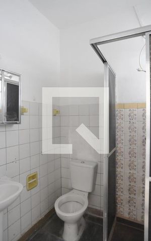 Apartamento à venda com 80m², 2 quartos e sem vagaBanheiro