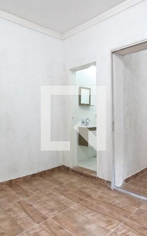 Casa para alugar com 90m², 2 quartos e sem vaga Casa para alugar com 90m², 2 quartos e sem vagaSuíte