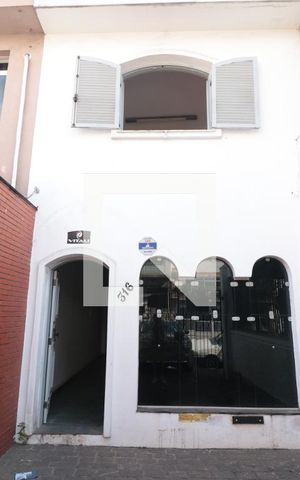 Casa à venda com 200m², 2 quartos e 1 vagaFachada do bloco