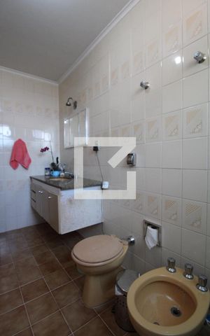 Apartamento à venda com 92m², 2 quartos e 1 vagaBanheiro Social