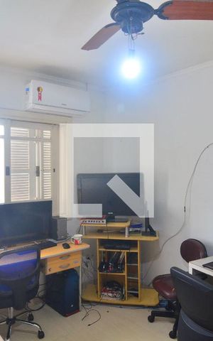 Casa à venda com 292m², 4 quartos e 3 vagasQuarto 1