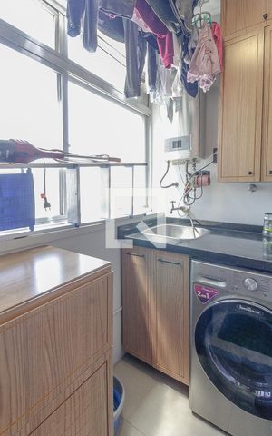 Apartamento à venda com 63m², 2 quartos e 1 vagaÁrea de serviço