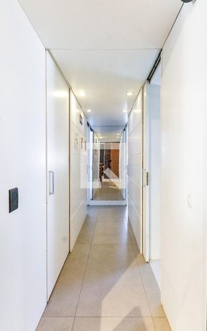Apartamento à venda com 63m², 2 quartos e 1 vagaCorredor