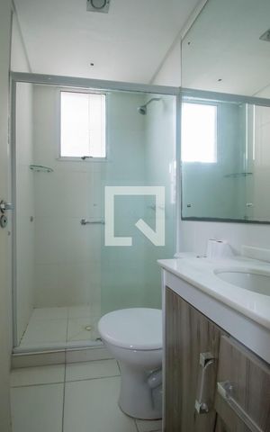 Apartamento à venda com 75m², 3 quartos e 1 vaga Apartamento à venda com 75m², 3 quartos e 1 vagaBanheiro da Suíte