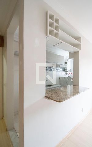 Apartamento à venda com 75m², 3 quartos e 1 vaga Apartamento à venda com 75m², 3 quartos e 1 vagaCozinha e Área de Serviço