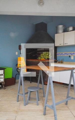 Casa à venda com 168m², 4 quartos e 3 vagasPátio _fundos _Espaco Churrasqueira 