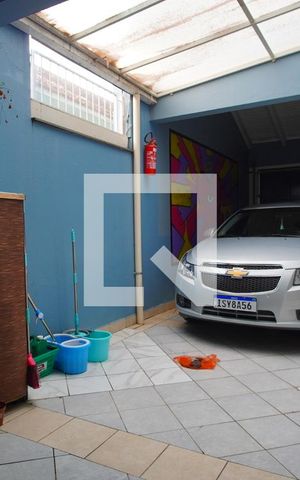 Casa à venda com 168m², 4 quartos e 3 vagasGaragem