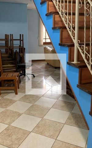 Casa à venda com 362m², 3 quartos e 3 vagas