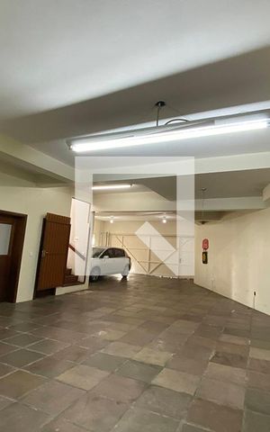 Casa à venda com 445m², 5 quartos e 6 vagasGaragem