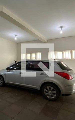 Casa à venda com 445m², 5 quartos e 6 vagasGaragem