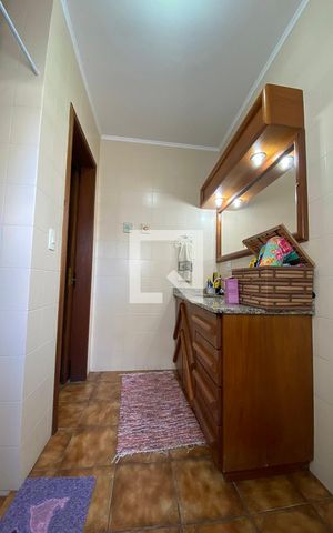 Casa à venda com 445m², 5 quartos e 6 vagasBanheiro