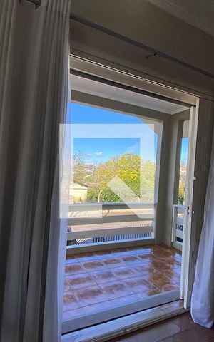 Casa à venda com 445m², 5 quartos e 6 vagasPorta Janela da Sala de Estar 2