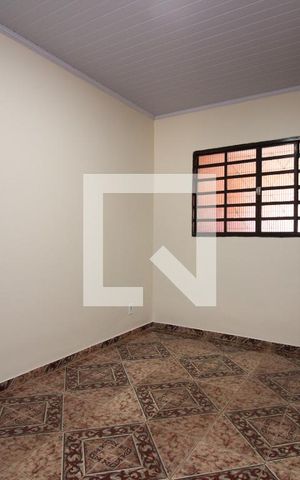 Casa à venda com 140m², 3 quartos e 4 vagasSuíte