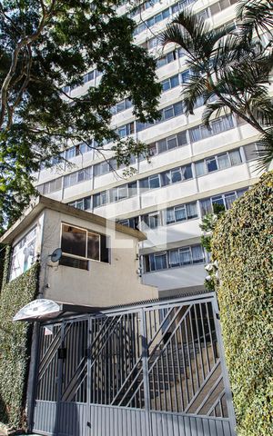 Apartamento à venda com 56m², 2 quartos e 1 vaga Apartamento à venda com 56m², 2 quartos e 1 vagaFachada