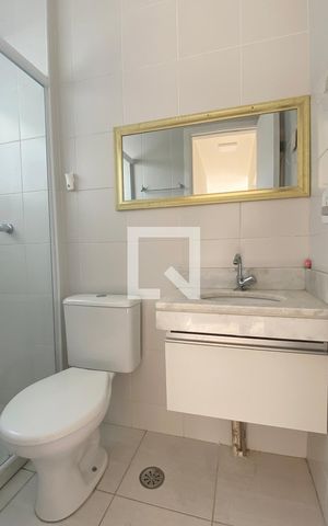 Apartamento para alugar com 72m², 3 quartos e 1 vagaBanheiro Corredor