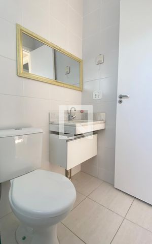 Apartamento para alugar com 72m², 3 quartos e 1 vagaBanheiro Corredor