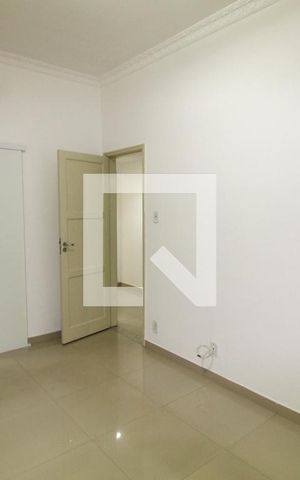 Apartamento à venda com 114m², 3 quartos e 1 vaga Apartamento à venda com 114m², 3 quartos e 1 vagaSuíte