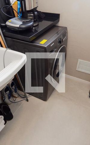 Apartamento à venda com 68m², 2 quartos e 1 vagaÁrea de Serviço