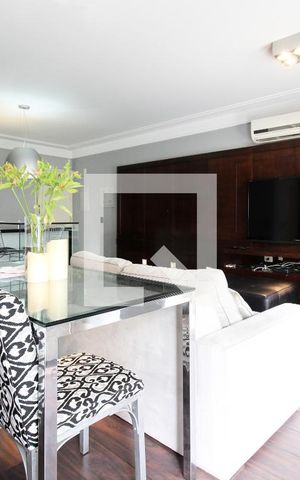 Apartamento à venda com 75m², 1 quarto e 2 vagas Apartamento à venda com 75m², 1 quarto e 2 vagasSala
