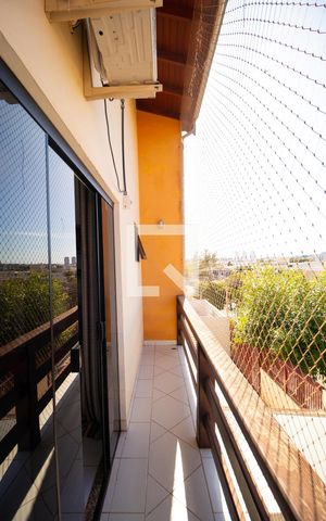 Casa à venda com 202m², 5 quartos e 4 vagas Casa à venda com 202m², 5 quartos e 4 vagasSacada da Suíte 02