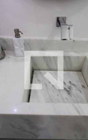 Casa à venda com 320m², 3 quartos e 4 vagasLavabo