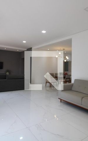 Casa à venda com 320m², 3 quartos e 4 vagasSala