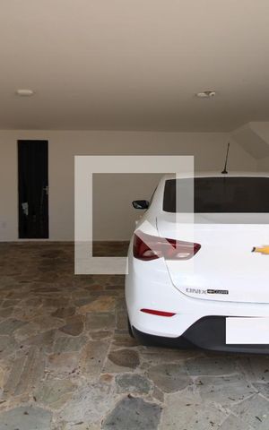 Casa à venda com 320m², 3 quartos e 4 vagasGaragem