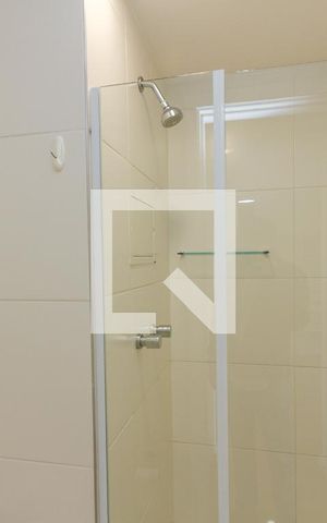 Apartamento para alugar com 47m², 1 quarto e 1 vaga Apartamento para alugar com 47m², 1 quarto e 1 vagaBanheiro