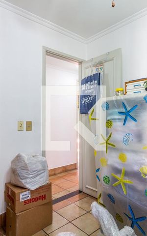 Apartamento à venda com 324m², 3 quartos e 2 vagas Apartamento à venda com 324m², 3 quartos e 2 vagasQuarto 3