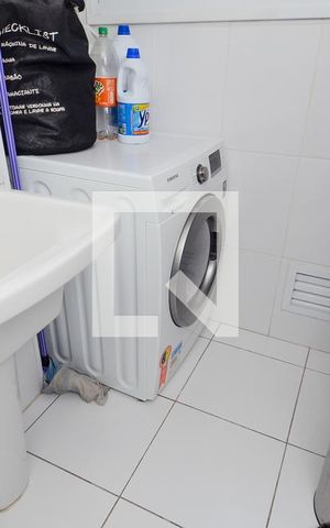 Apartamento à venda com 68m², 2 quartos e 1 vagaÁrea de Serviço