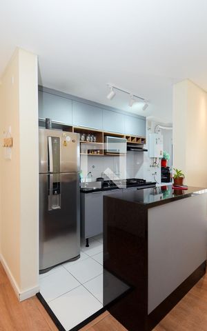 Apartamento à venda com 68m², 2 quartos e 1 vagaCozinha