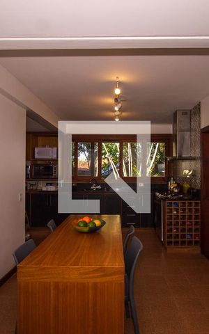 Casa de condomínio à venda com 1400m², 1 quarto e 4 vagasCozinha