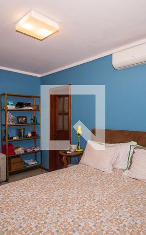 Casa de condomínio à venda com 1400m², 1 quarto e 4 vagasSuíte 4