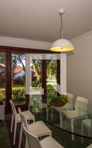 Casa de condomínio à venda com 1400m², 1 quarto e 4 vagasSala de Reunião