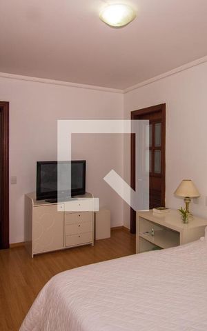Casa de condomínio à venda com 1400m², 1 quarto e 4 vagasSuíte 3