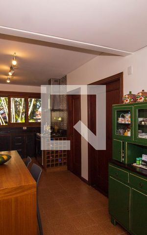 Casa de condomínio à venda com 1400m², 1 quarto e 4 vagasCozinha
