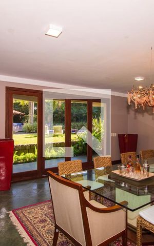 Casa de condomínio à venda com 1400m², 1 quarto e 4 vagasSala de Jantar