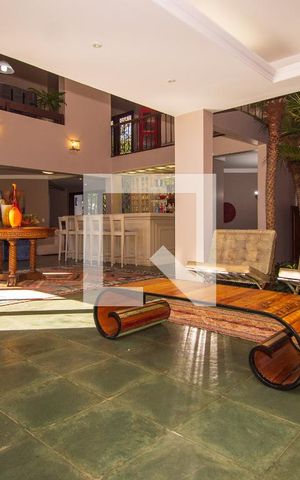 Casa de condomínio à venda com 1400m², 1 quarto e 4 vagasSala