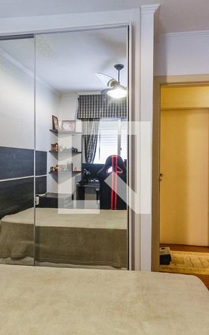 Apartamento à venda com 110m², 3 quartos e 1 vagaQuarto 2
