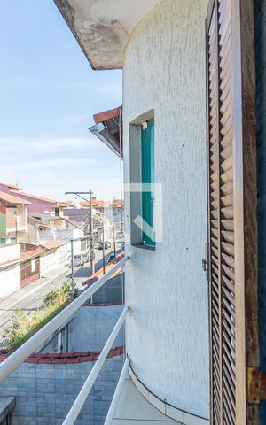 Casa à venda com 335m², 3 quartos e 5 vagas Casa à venda com 335m², 3 quartos e 5 vagasSacada