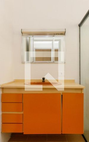 Apartamento à venda com 90m², 2 quartos e 1 vaga Apartamento à venda com 90m², 2 quartos e 1 vagaBanheiro