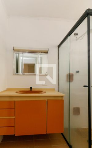 Apartamento à venda com 90m², 2 quartos e 1 vaga Apartamento à venda com 90m², 2 quartos e 1 vagaBanheiro