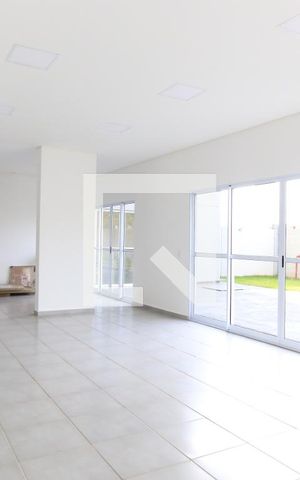 Apartamento para alugar com 48m², 2 quartos e 1 vagaÁrea comum - Salão de festas