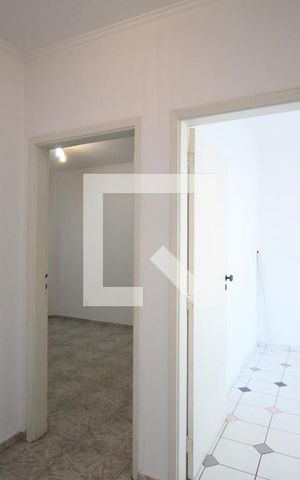 Apartamento à venda com 87m², 2 quartos e sem vagaCorredor